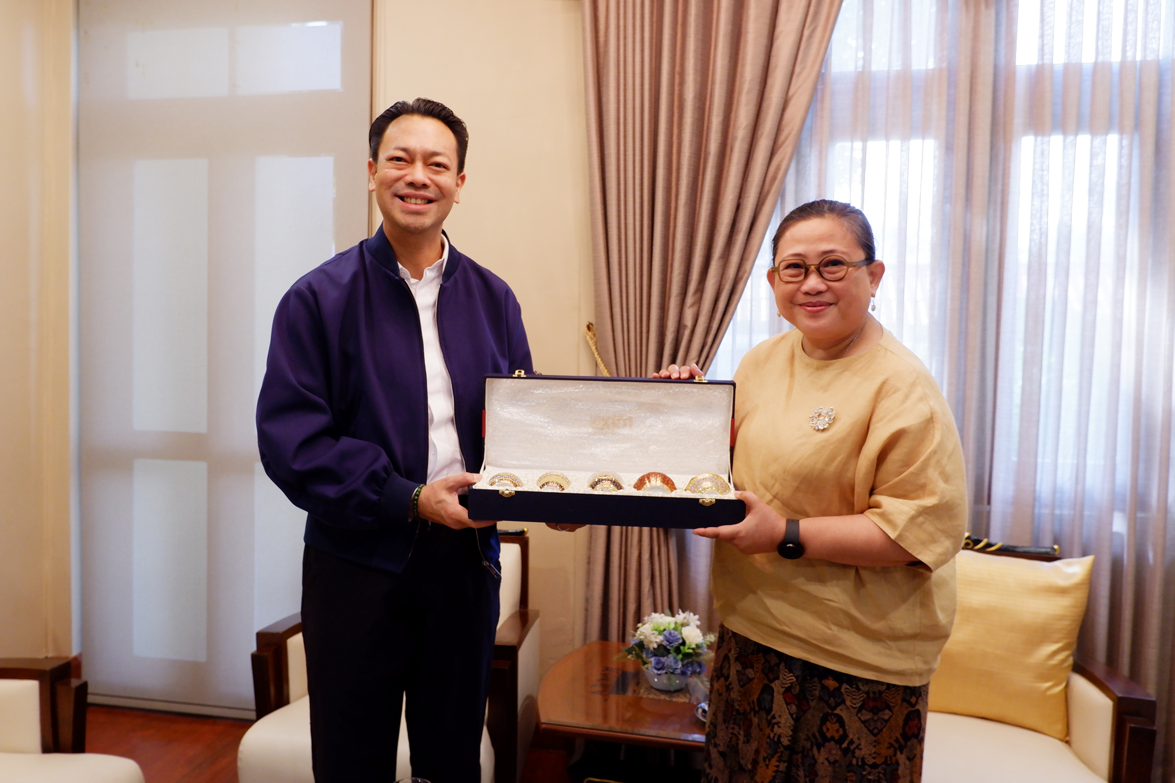 EXIM Thailand Pays Courtesy Visit to Ambassador of Thailand to Lao PDR Fostering Trade and Investment Opportunities for Thai Businesses in Lao PDR