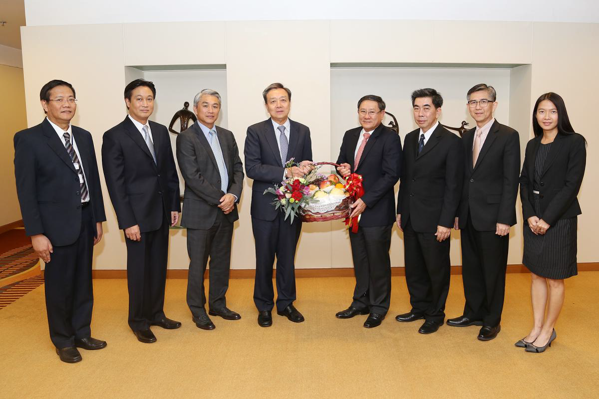 EXIM Thailand Congratulates Chairman on His Appointment as Member of Council State of Thailand