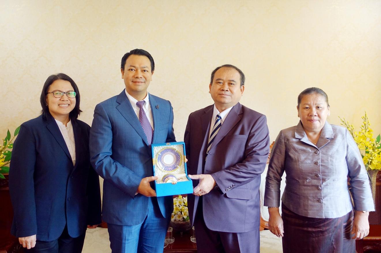EXIM Thailand Visits Vice Minister of Energy and Mines in Lao PDR