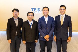 EXIM Thailand Visits TRIS Corporation Co., Ltd.   to Extend New Year 2025 Greetings