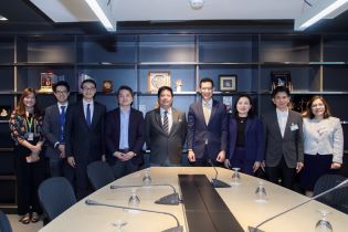 EXIM Thailand Visits Director-General of Department of East Asian Affairs to Extend New Year 2025 Greetings