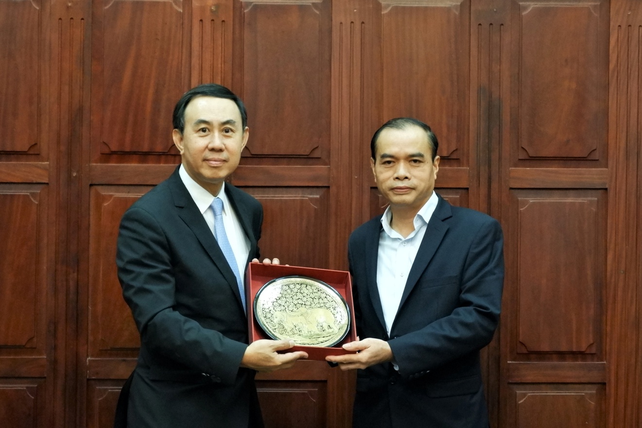 EXIM Thailand Visits State Bank of Vietnam
