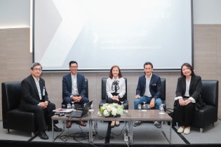 EXIM Thailand Joins Talk on  “Investment Incentives to Promote Industry 4.0 Transformation”