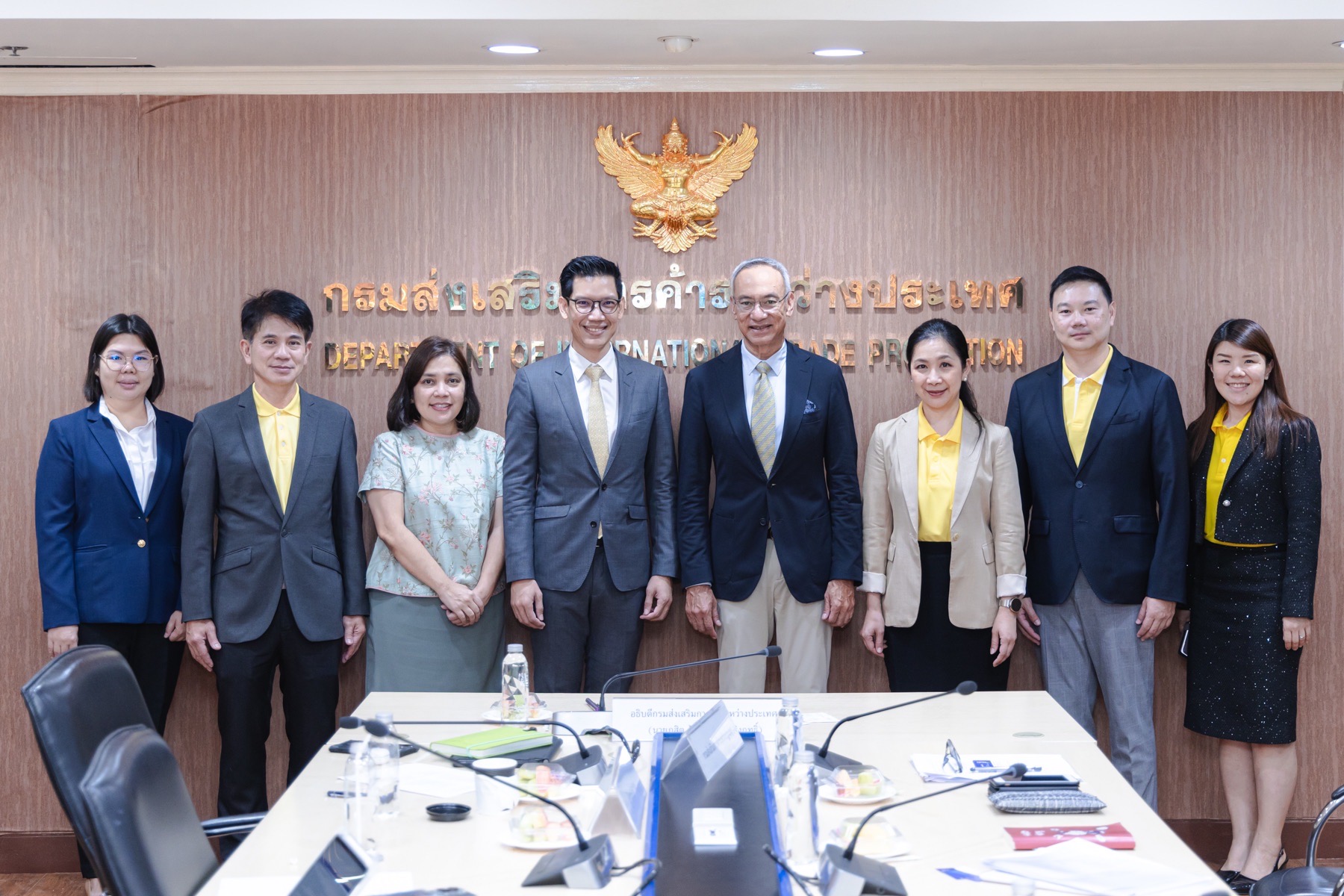 EXIM BANK พบปะหารือกรมส่งเสริมการค้าระหว่างประเทศ เพิ่มมูลค่าการค้าและการลงทุนของไทยในตลาดโลก