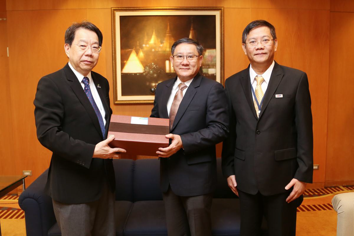 SME Bank Congratulates EXIM Thailand on Its 22nd Anniversary