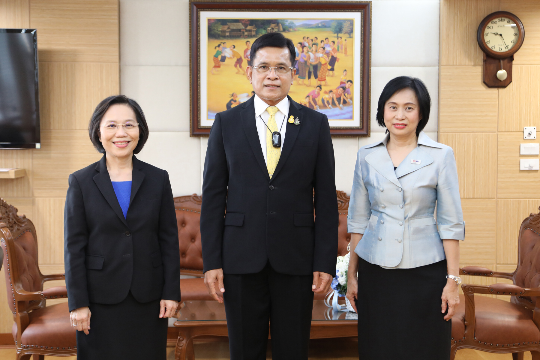 EXIM Thailand  Congratulates Director-General of the Comptroller General’s Department