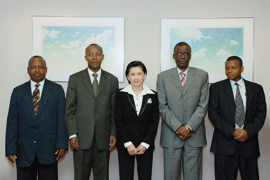 EXIM Thailand Welcomes Tanzanian Delegation