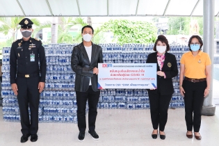 EXIM Thailand Delivers Cash Donation and Bottled Drinking Water  to Help COVID-19 Patients at Community Isolation Center, Phayathai District