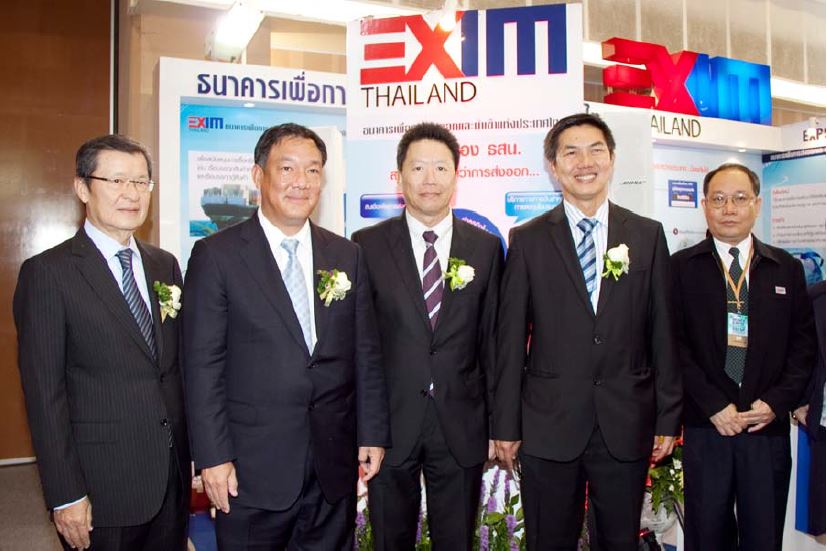 EXIM Thailand Opens Booth at Money Expo Chiangmai 2011
