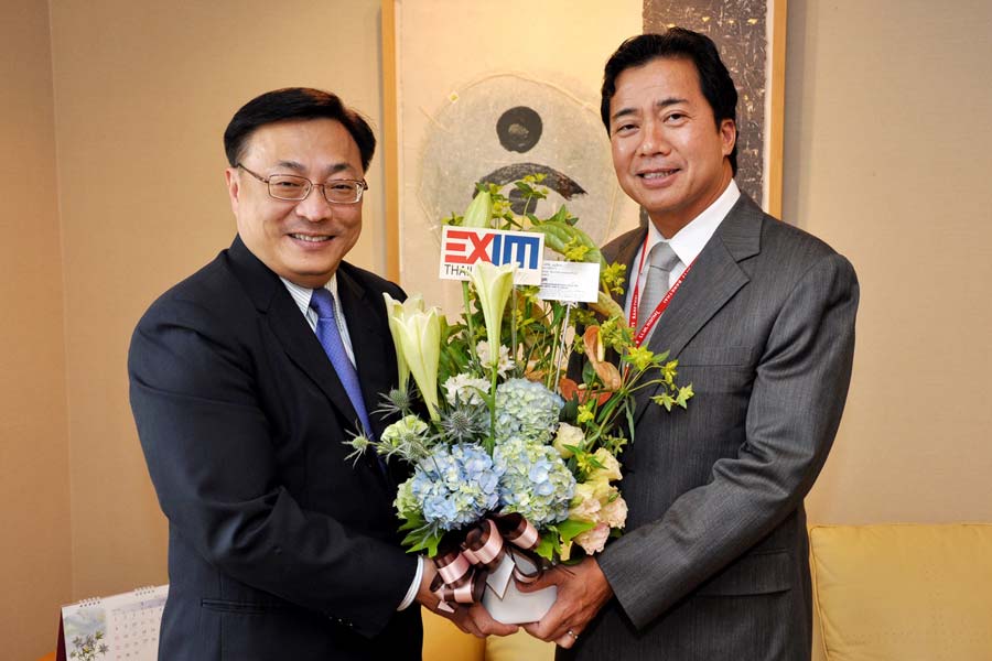 EXIM BANK ยินดีกับกรรมการผู้จัดการใหญ่และ CEO ไทยธนาคาร