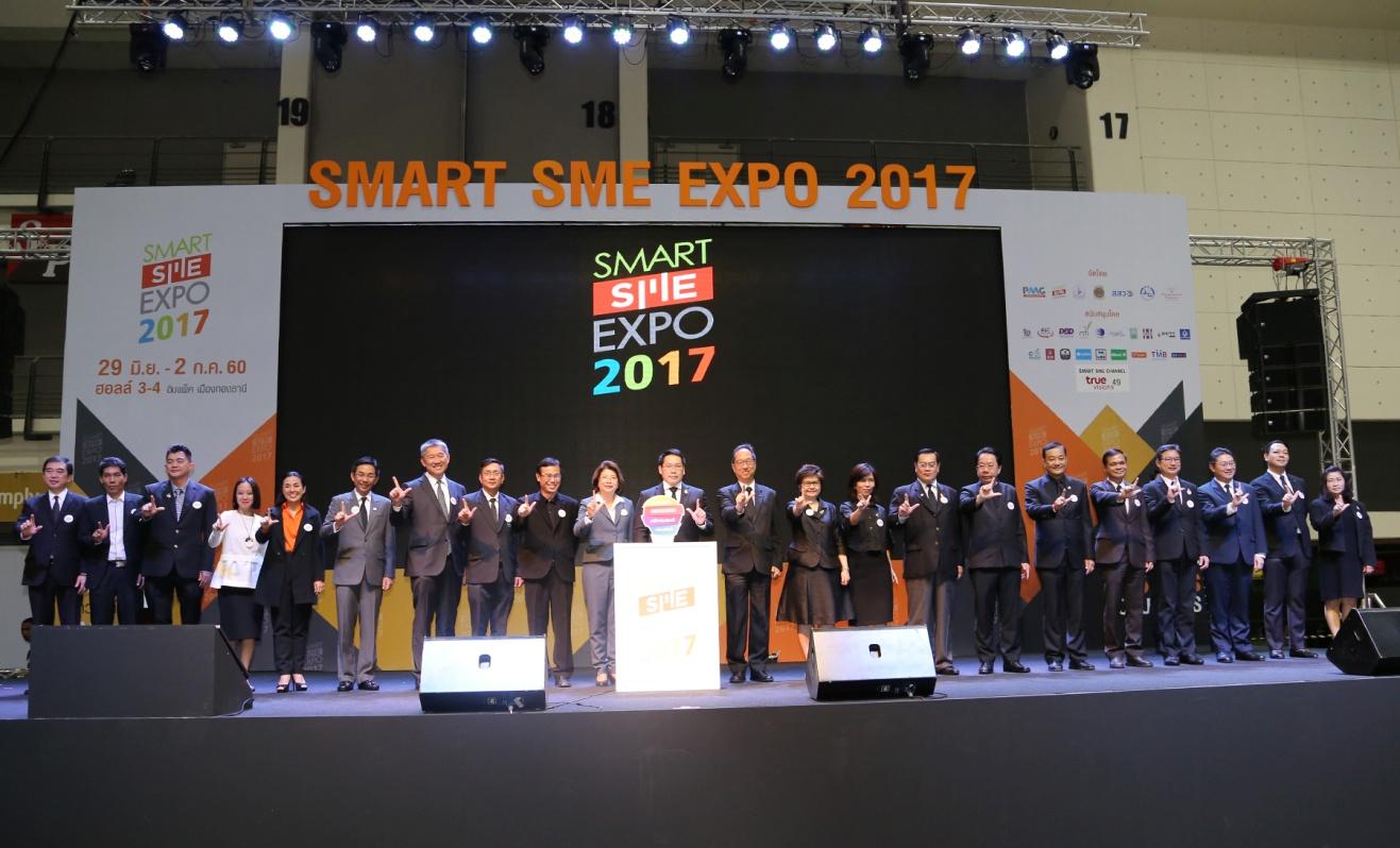 EXIM Thailand Opens Booth at Smart SME Expo 2017