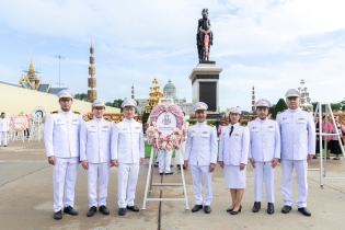 EXIM BANK ร่วมพิธีวางพวงมาลาถวายสักการะพระบรมราชานุสาวรีย์พระบาทสมเด็จพระจุลจอมเกล้าเจ้าอยู่หัว เนื่องในวันปิยมหาราช